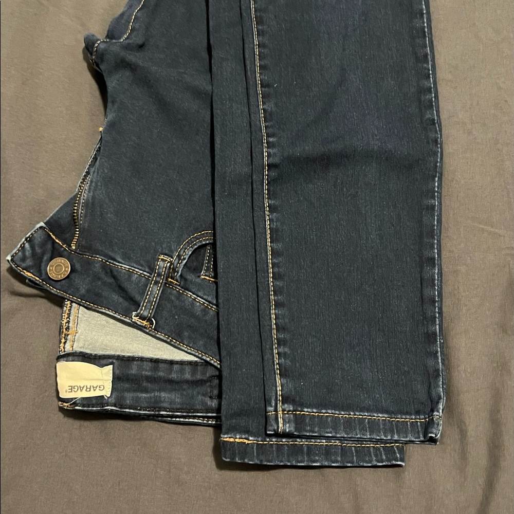 2 pairs of skinny garage jeans size 7